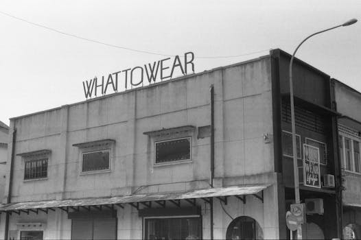 Praha a světelné umění: Od historických lamp po digitální projekty